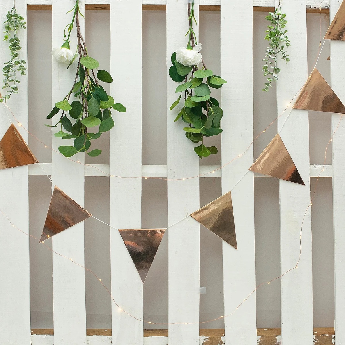 Pukka Party Gold Pennant Bunting