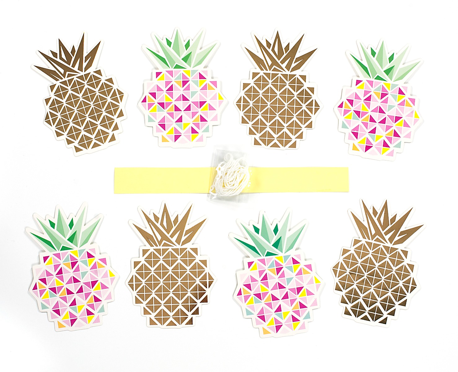 Pukka Party Make Your Own Pineapple Garland Kit with Balloons